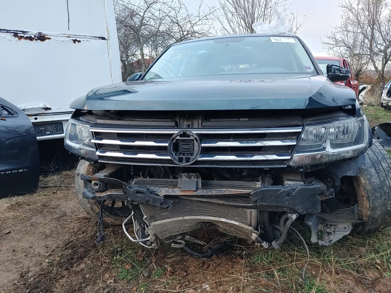 VW Tiguan Allspace 2.0 TSI, снимка 3 - Автомобили и джипове - 52173960