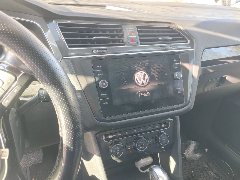 VW Tiguan Allspace 2.0 TSI, снимка 5 - Автомобили и джипове - 52909432