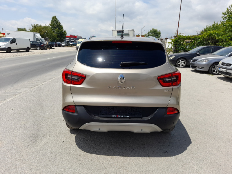 Renault Kadjar 1.6 4?4, снимка 3 - Автомобили и джипове - 46362474
