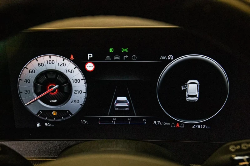 Kia Sportage GT-LINE/180HP/H&K/360/4WD/ACC/L.ASS/CARPLAY/942f, снимка 11 - Автомобили и джипове - 52561692