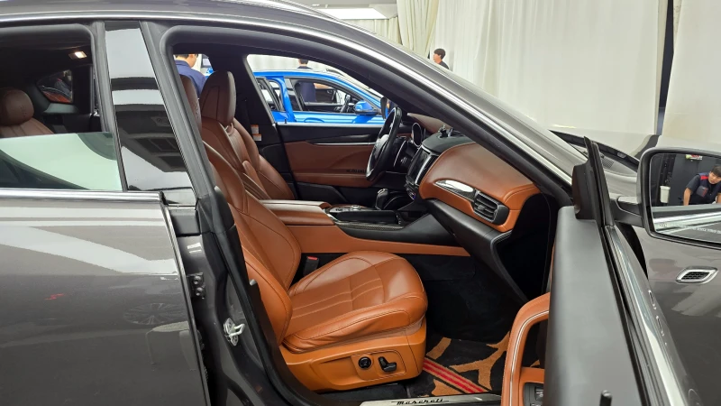 Maserati Levante GranSport, снимка 11 - Автомобили и джипове - 52925615