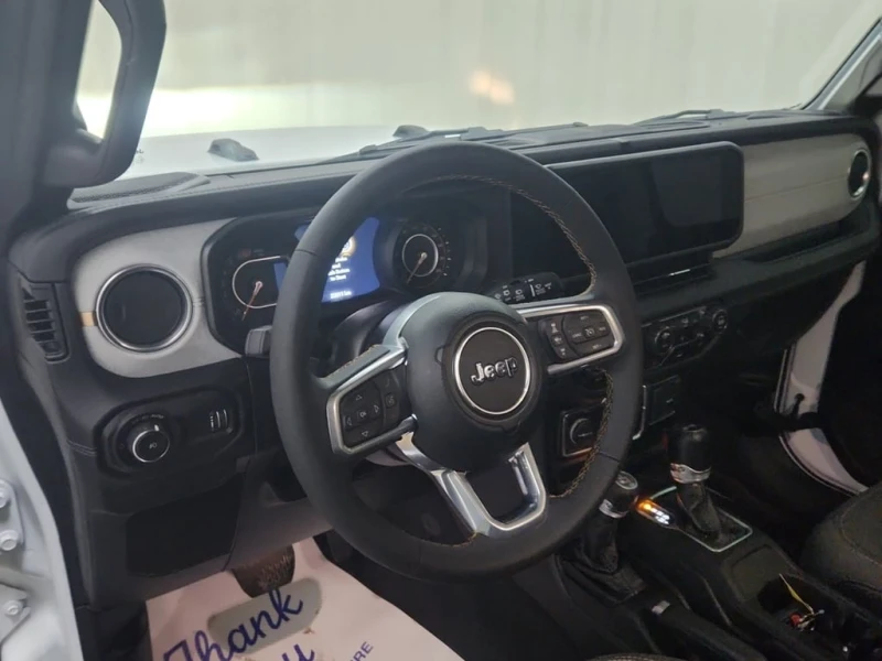 Jeep Wrangler * SAHARA * CARFAX * БЕЗ ПЪРВОНАЧАЛНА ВНОСКА, снимка 9 - Автомобили и джипове - 52929560