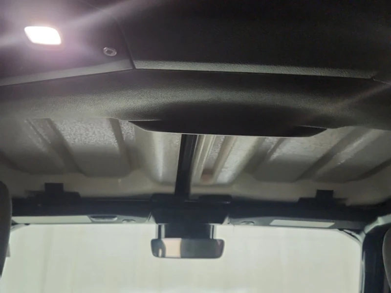 Jeep Wrangler * SAHARA * CARFAX * БЕЗ ПЪРВОНАЧАЛНА ВНОСКА, снимка 13 - Автомобили и джипове - 52929560