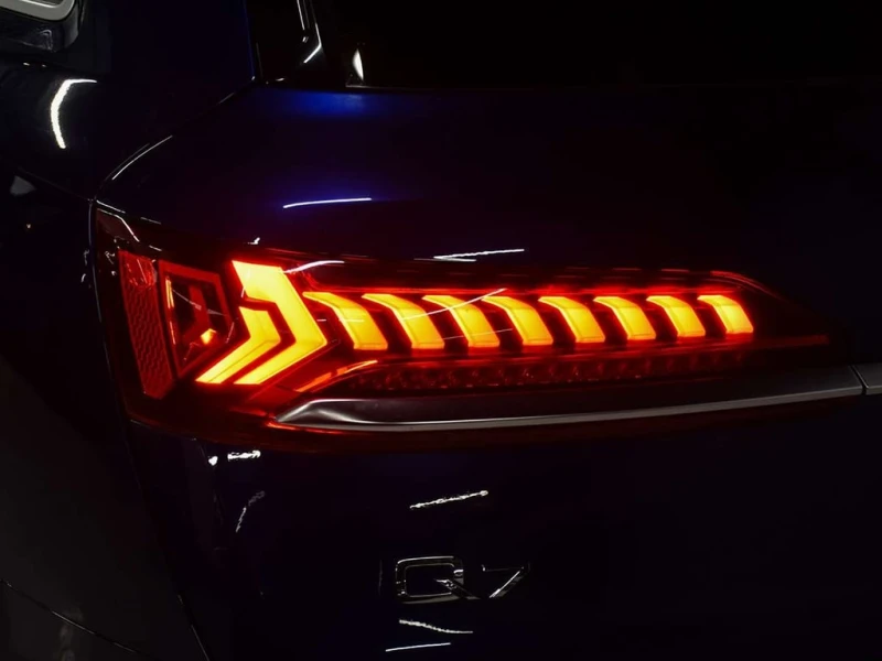 Audi Q7 * quatro Progressiv * CARFAX * ЦЕНА ДО БГ, снимка 6 - Автомобили и джипове - 53236876