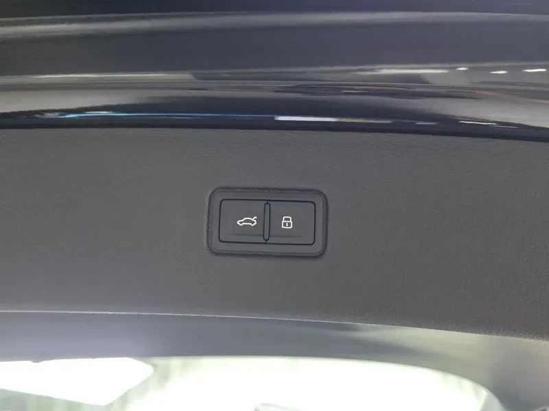 Audi SQ7 (4M) 4.0 Tfsi Quattro, снимка 16 - Автомобили и джипове - 55031598