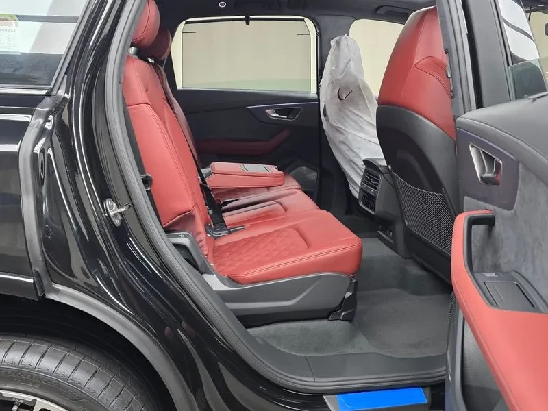 Audi SQ7 (4M) 4.0 Tfsi Quattro, снимка 11 - Автомобили и джипове - 55031598