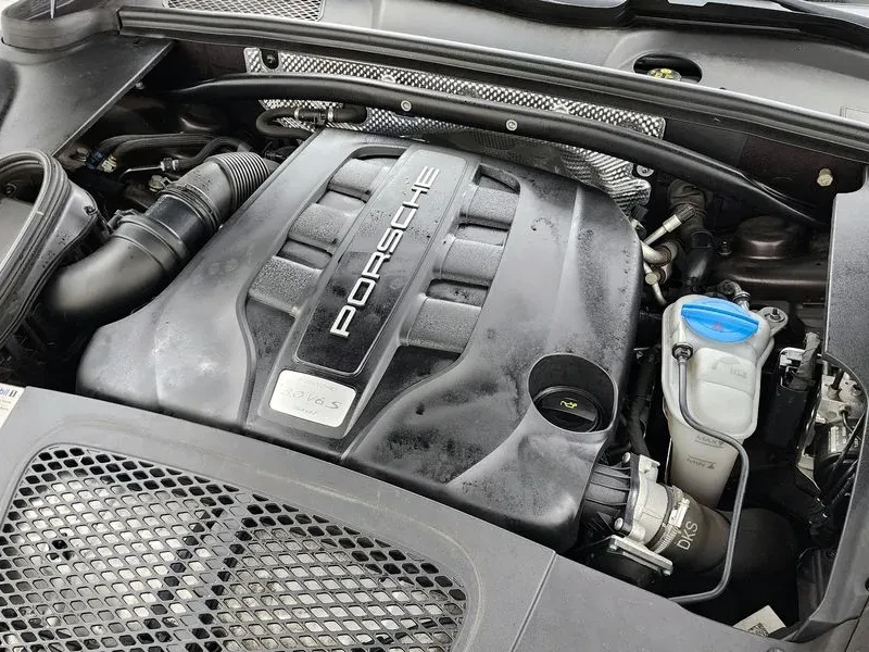 Porsche Macan 3.0 S Diesel, снимка 6 - Автомобили и джипове - 56224199