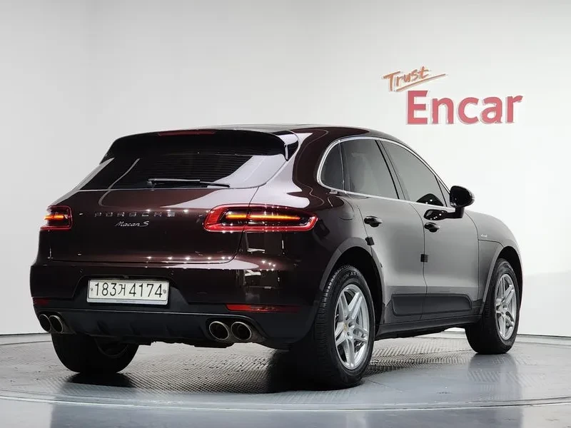 Porsche Macan 3.0 S Diesel, снимка 2 - Автомобили и джипове - 56224199