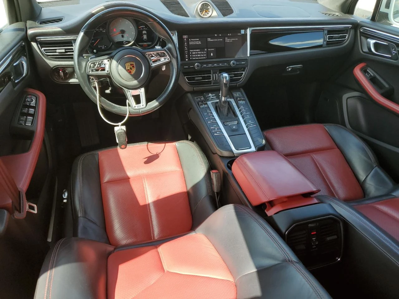 Porsche Macan S AWD * Възможност за Лизинг - изображение 8