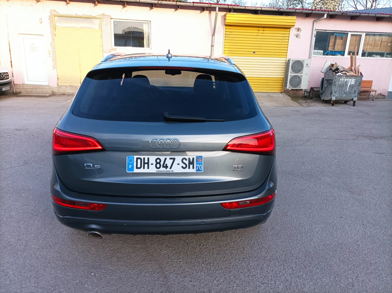 Audi Q5, снимка 3 - Автомобили и джипове - 53108451