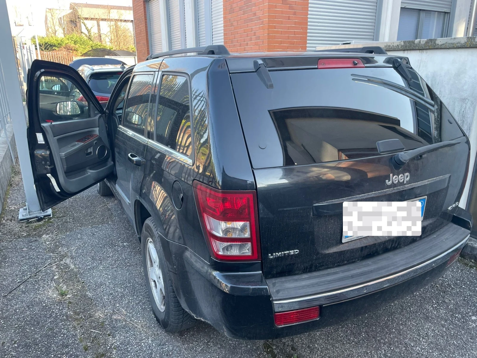 Jeep Grand cherokee 3.0 V6 CRD Overland, снимка 4 - Автомобили и джипове - 53933983