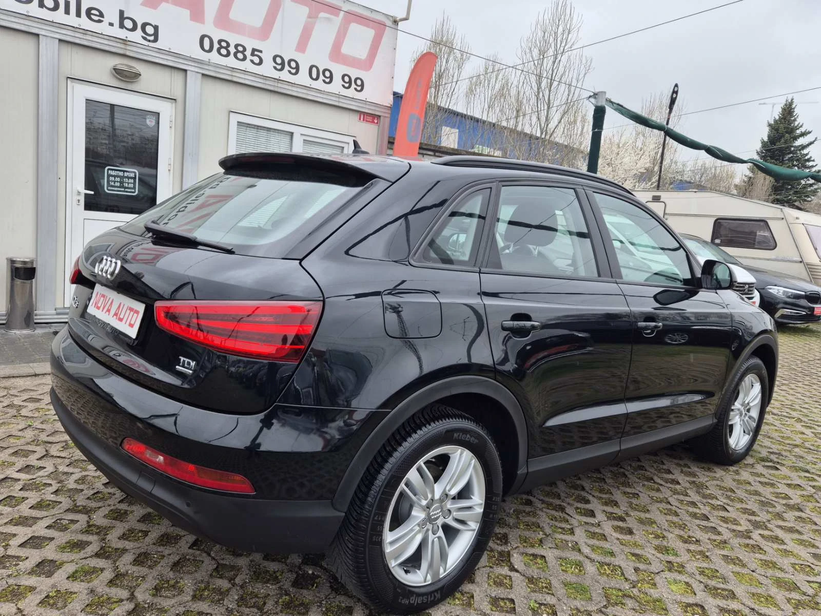 Audi Q3 2.0D-177кс-QUATTRO-ПАНОРАМА-LED, снимка 4 - Автомобили и джипове - 54057449