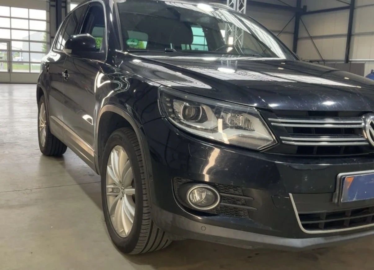 VW Tiguan HIGHLINE 4-MOTION DSG ОЧАКВАН ВНОС, снимка 2 - Автомобили и джипове - 54635292