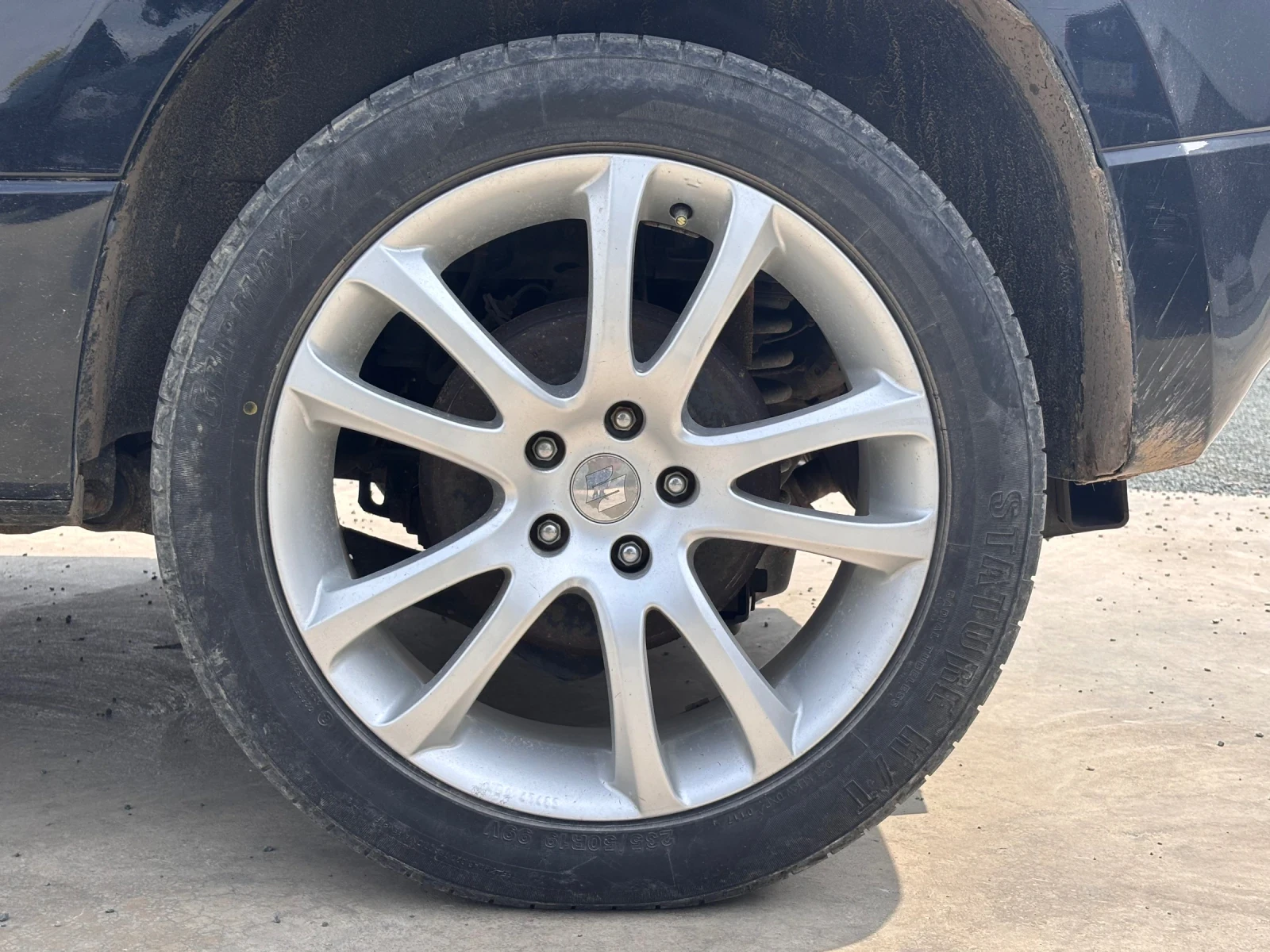 Suzuki Vitara 1.6 Бензин, снимка 14 - Автомобили и джипове - 54878783