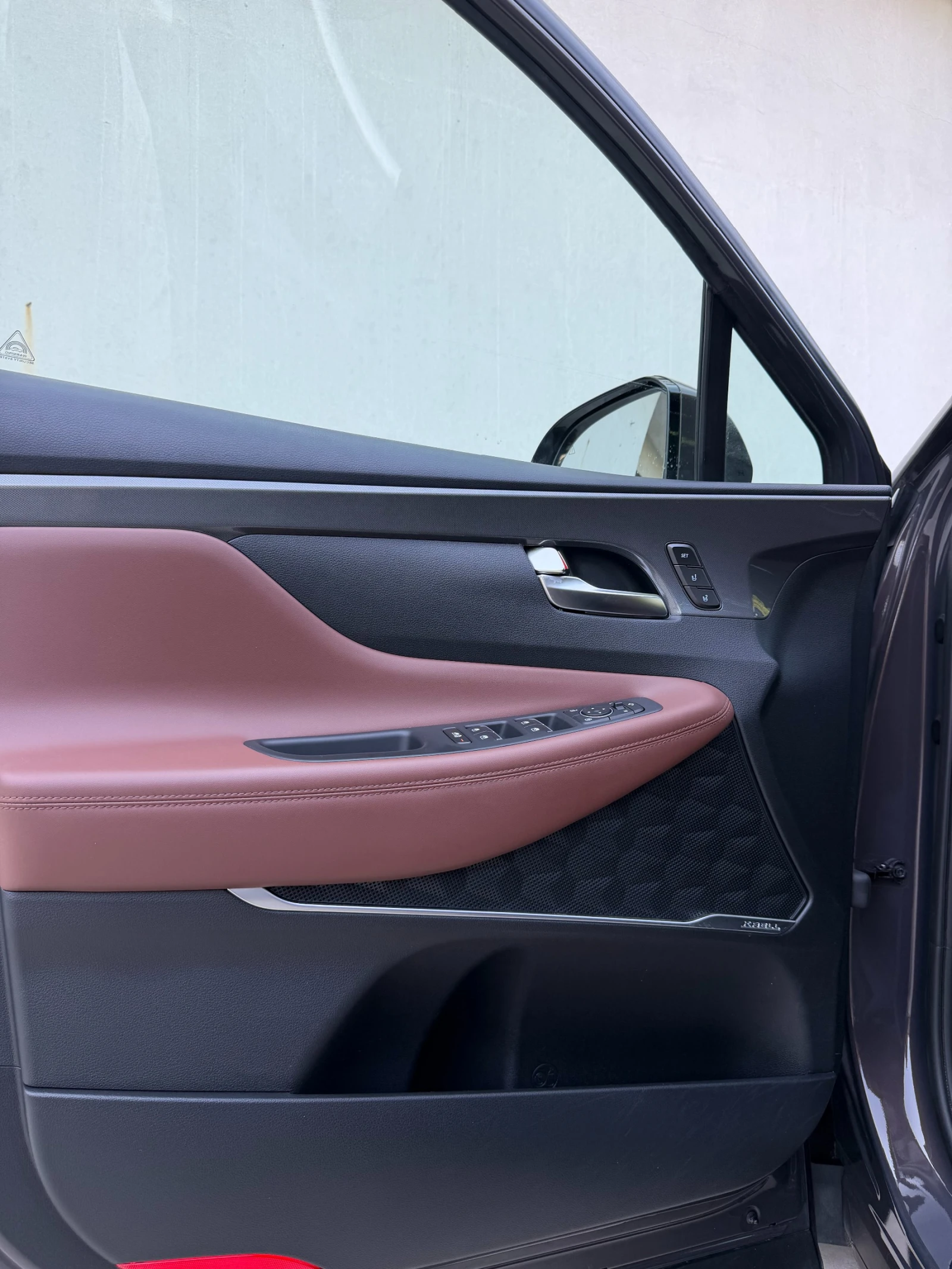 Hyundai Santa fe Plug-In Premium Lux AWD в Гаранция, снимка 5 - Автомобили и джипове - 55751133