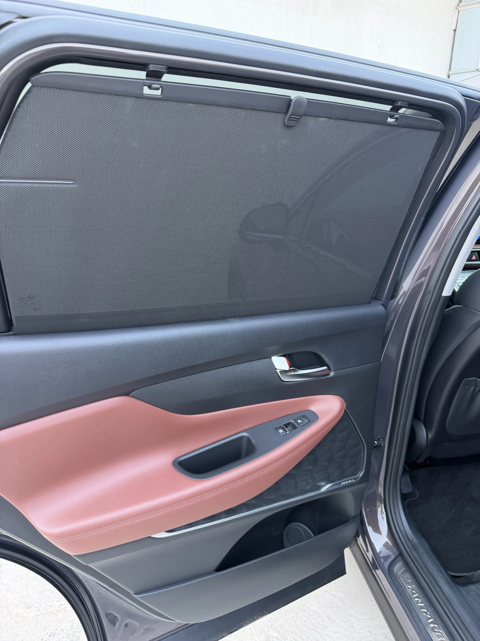Hyundai Santa fe Plug-In Premium Lux AWD в Гаранция, снимка 7 - Автомобили и джипове - 55751133
