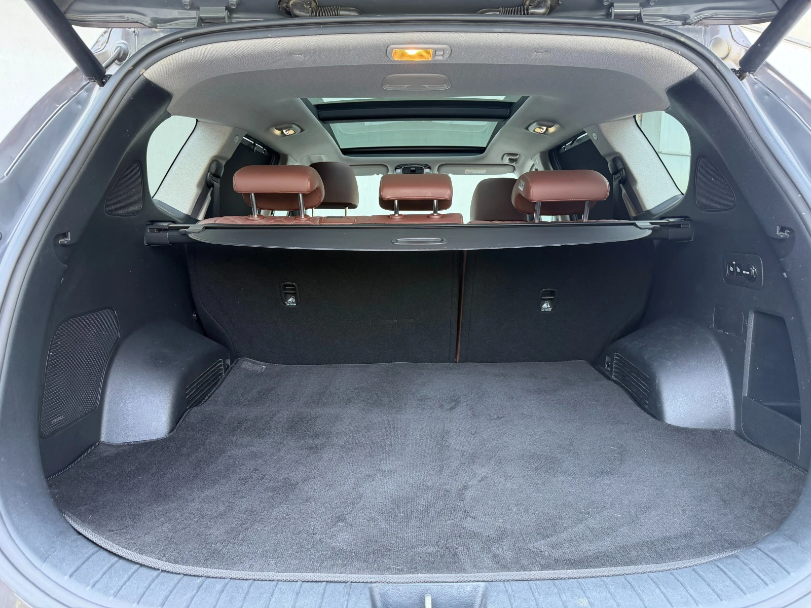Hyundai Santa fe Plug-In Premium Lux AWD в Гаранция, снимка 14 - Автомобили и джипове - 55751133
