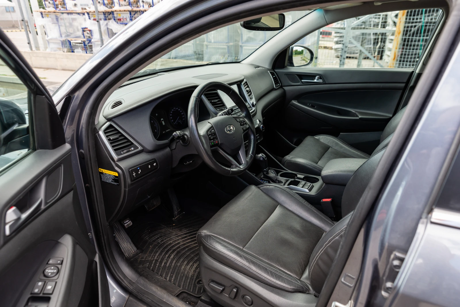 Hyundai Tucson 1.6T AWD Android Auto Apple Carplay, снимка 5 - Автомобили и джипове - 55947115