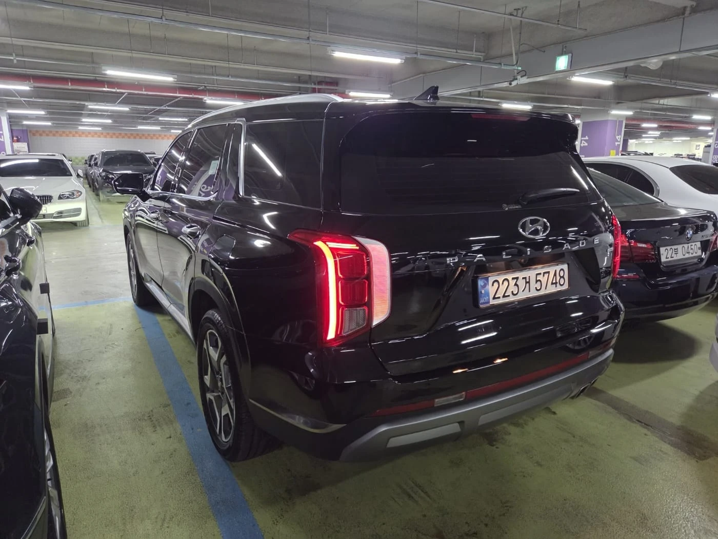 Hyundai Palisade Black Edition 4x4 Htrac 6+ 1 Регистриран в БГ, снимка 4 - Автомобили и джипове - 56216008