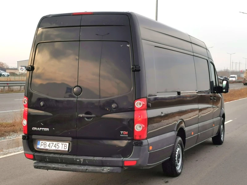 VW Crafter 2.0TDI, снимка 4 - Бусове и автобуси - 43401693