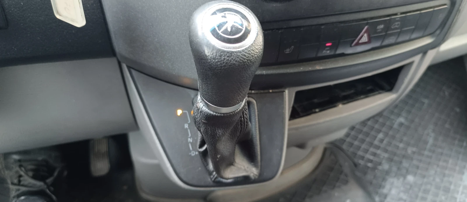 Mercedes-Benz Sprinter  - изображение 6