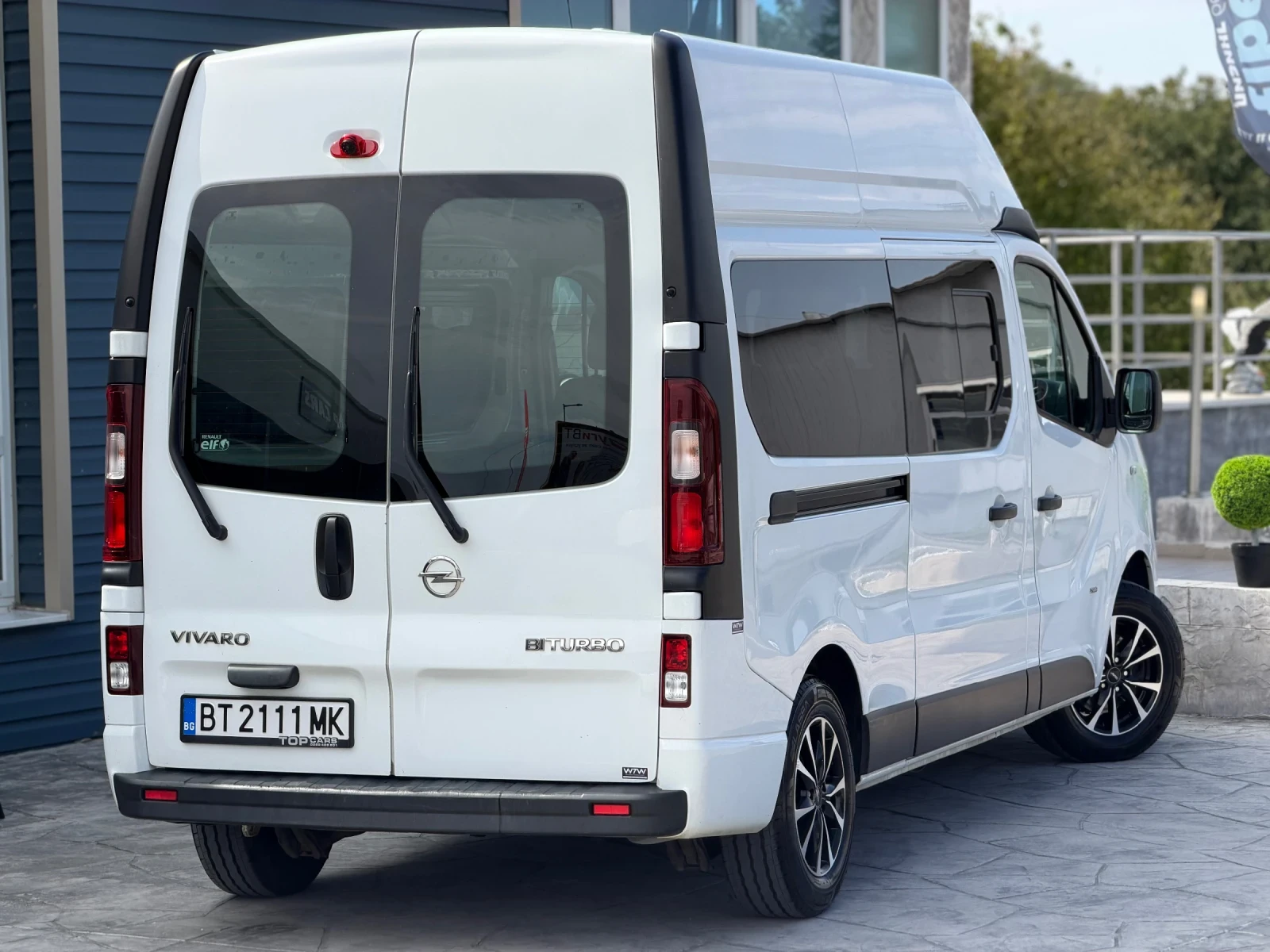 Opel Vivaro, снимка 6 - Бусове и автобуси - 56164195