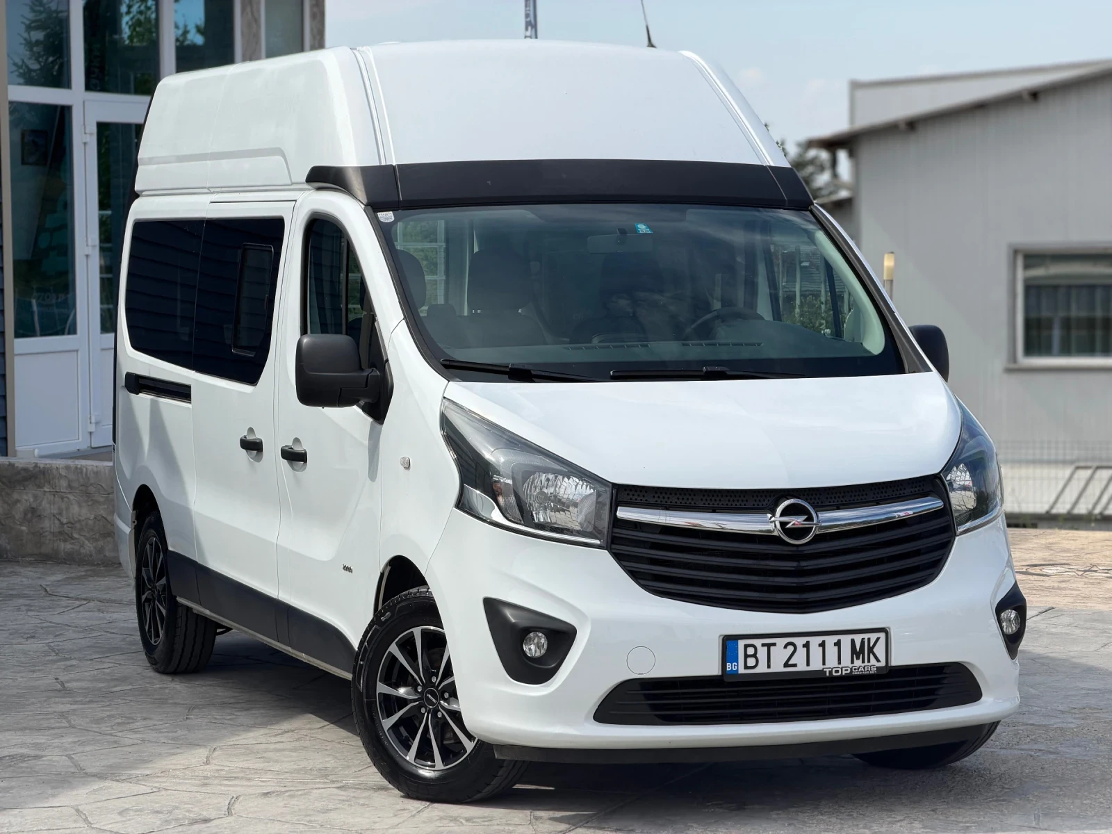 Opel Vivaro, снимка 3 - Бусове и автобуси - 56164195