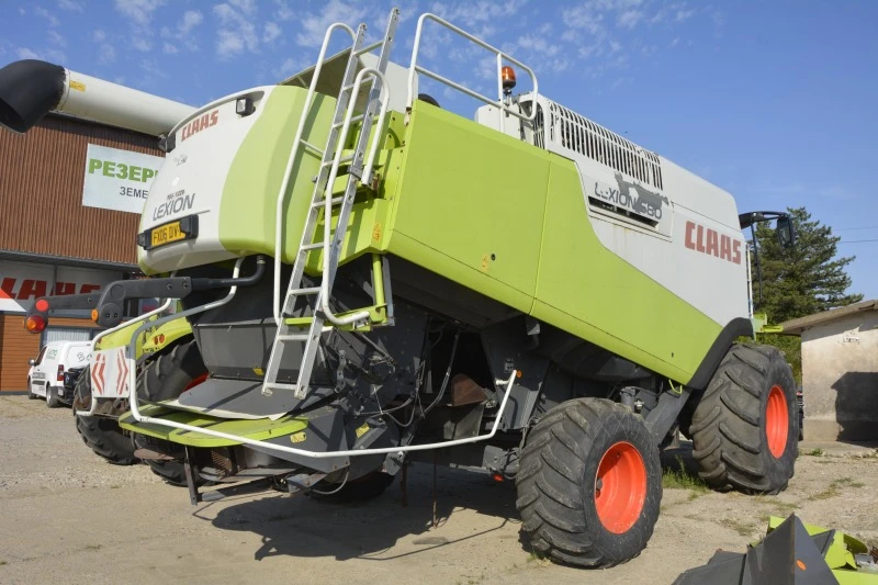 Комбайн Claas LEXON 580, снимка 4 - Селскостопанска техника - 46879950