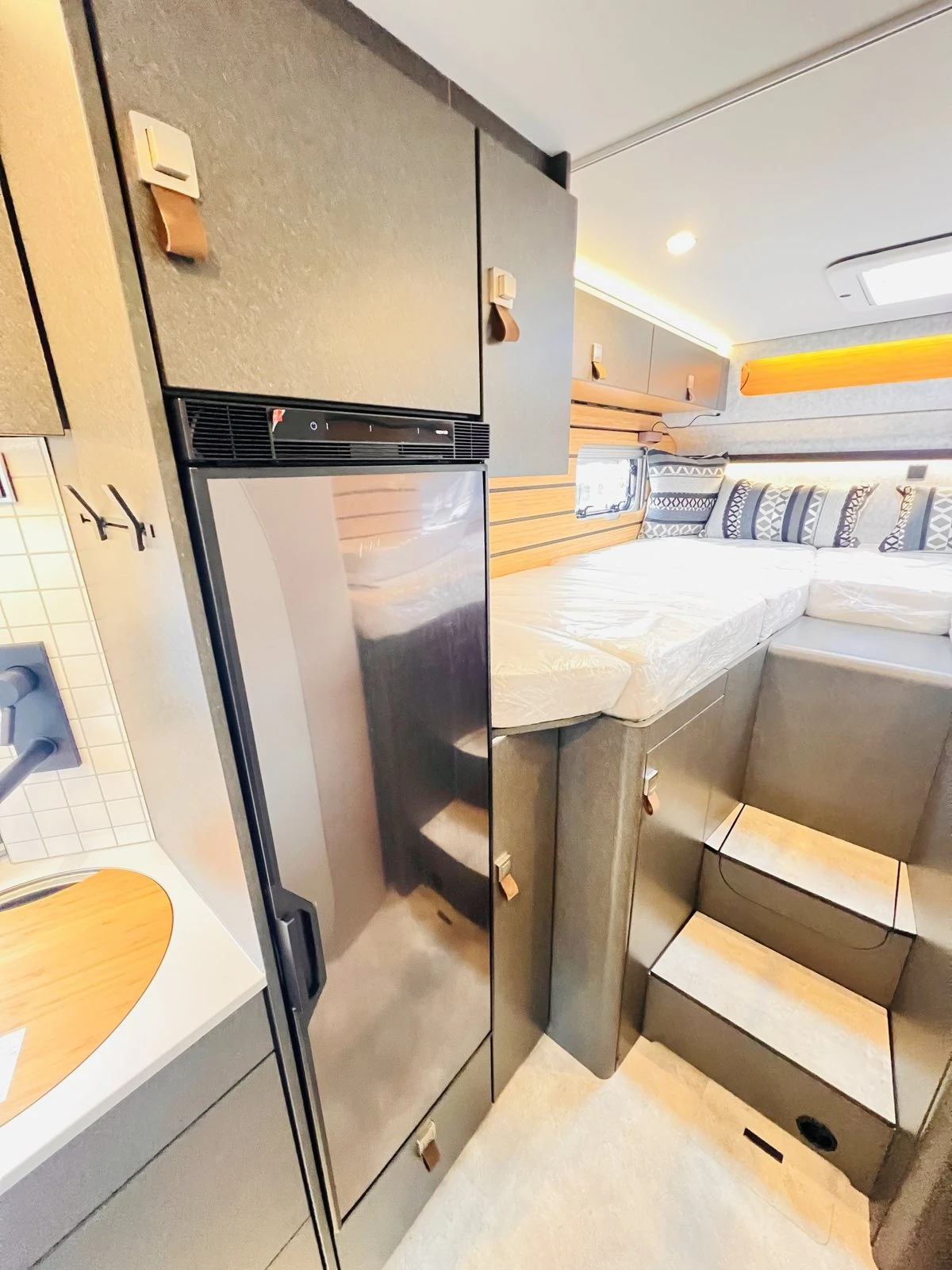 ������ HYMER / ERIBA 4X4 MEDCEDES 3500 ��. | Mobile.bg � ����������� 13