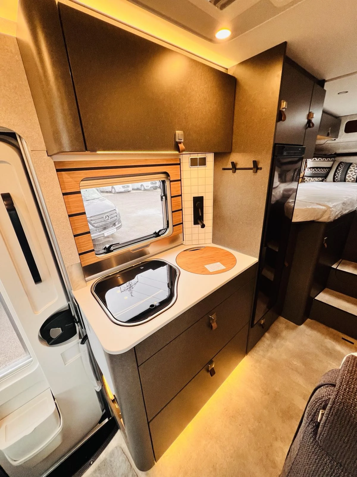 ������ HYMER / ERIBA 4X4 MEDCEDES 3500 ��. | Mobile.bg � ����������� 12