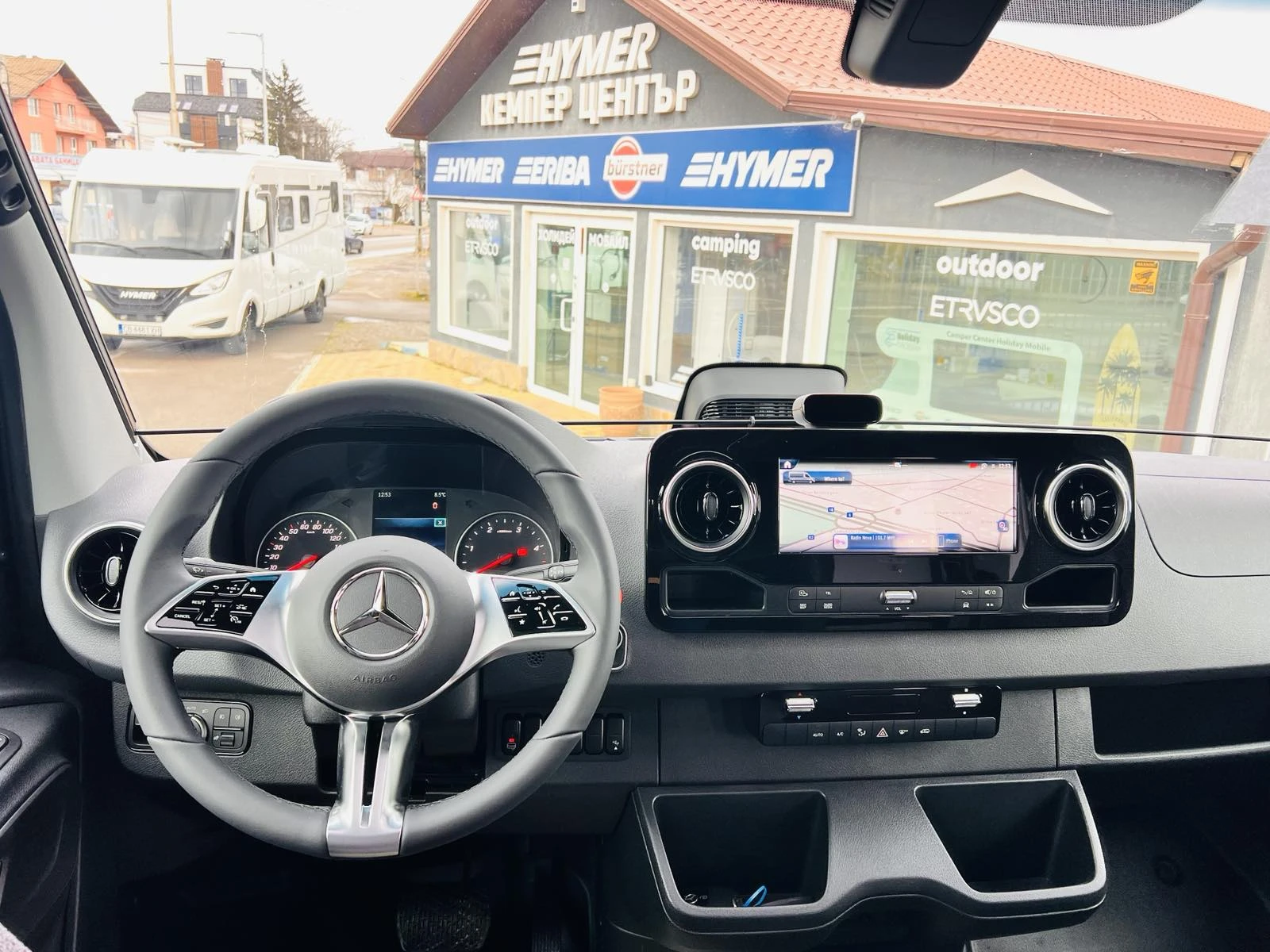 Кемпер HYMER / ERIBA 4X4 MEDCEDES 3500 кг. - изображение 8