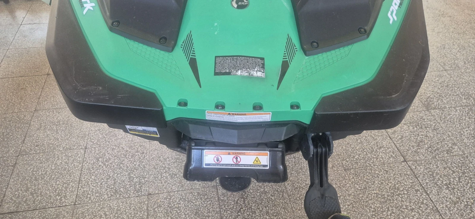 Джет Bombardier Sea Doo SPARK TRIXX  , снимка 2 - Воден транспорт - 55191542