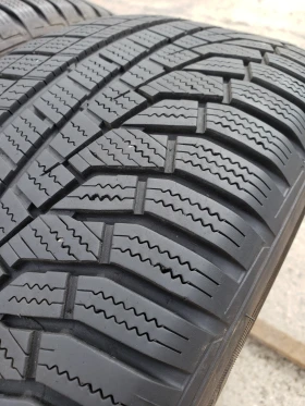 Гуми Зимни 215/60R16, снимка 5