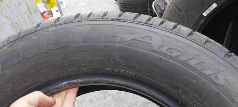 Гуми Летни 215/65R16, снимка 6 - Гуми и джанти - 30574833