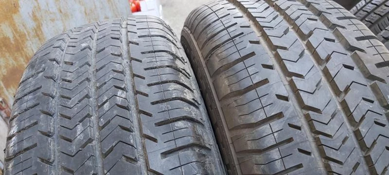 Гуми Летни 215/65R16, снимка 2 - Гуми и джанти - 30574833