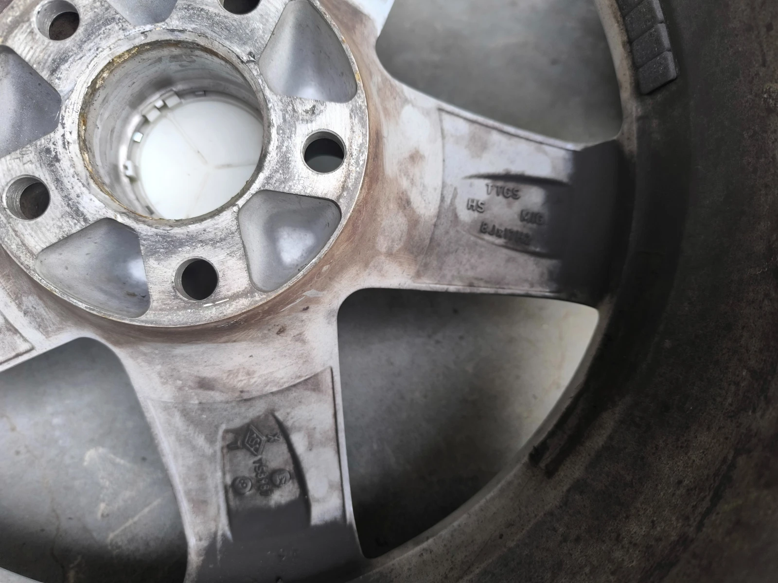 ���� � ������ 245/45R17 | Mobile.bg � ����������� 10