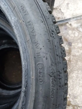 Гуми Зимни 215/45R18, снимка 4 - Гуми и джанти - 47529382