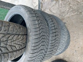 Гуми Зимни 215/45R18, снимка 2 - Гуми и джанти - 47529382