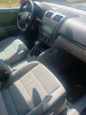 VW Golf 2.0 TDI | Mobile.bg    7