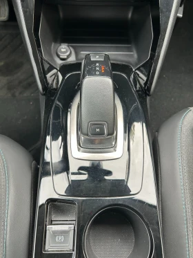 Обява за продажба на Peugeot 208 Allure 1.2 Puretech 130 EAT8 2020 ~32 000 лв. - изображение 9 | Auto.bg Обява за продажба на Peugeot 208 Allure 1.2 Puretech 130 EAT8 2020 ~32 000 лв. - изображение 9