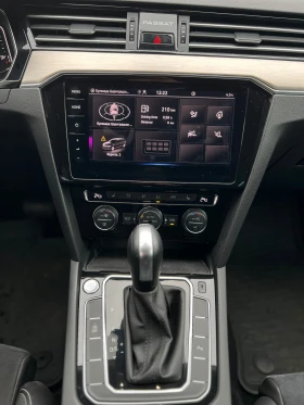 VW Passat 2.0 TDI Elegance | Сервизна история/DIGITAL/MATRIX, снимка 11