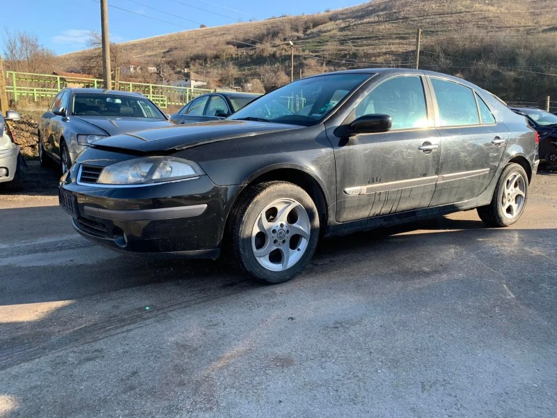 Renault Laguna 2.0 , снимка 1 - Автомобили и джипове - 35029708