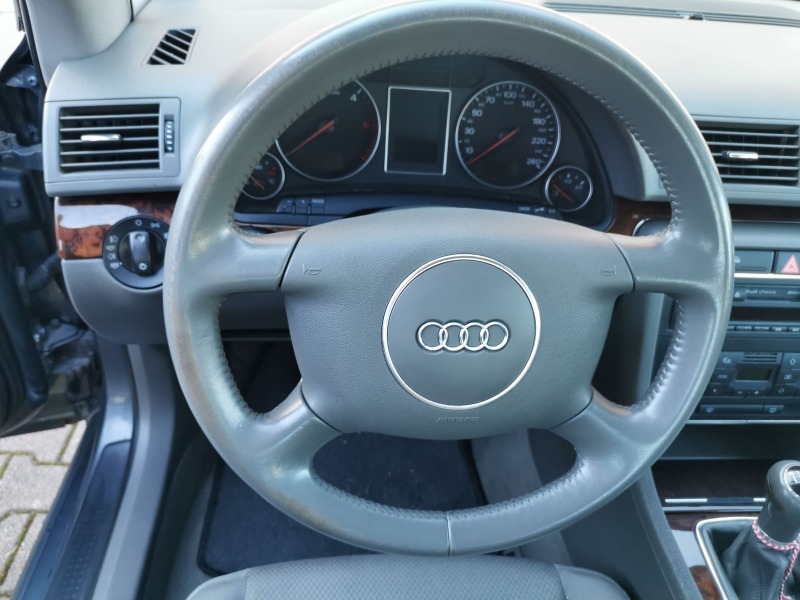 Audi A4, снимка 9 - Автомобили и джипове - 46450048