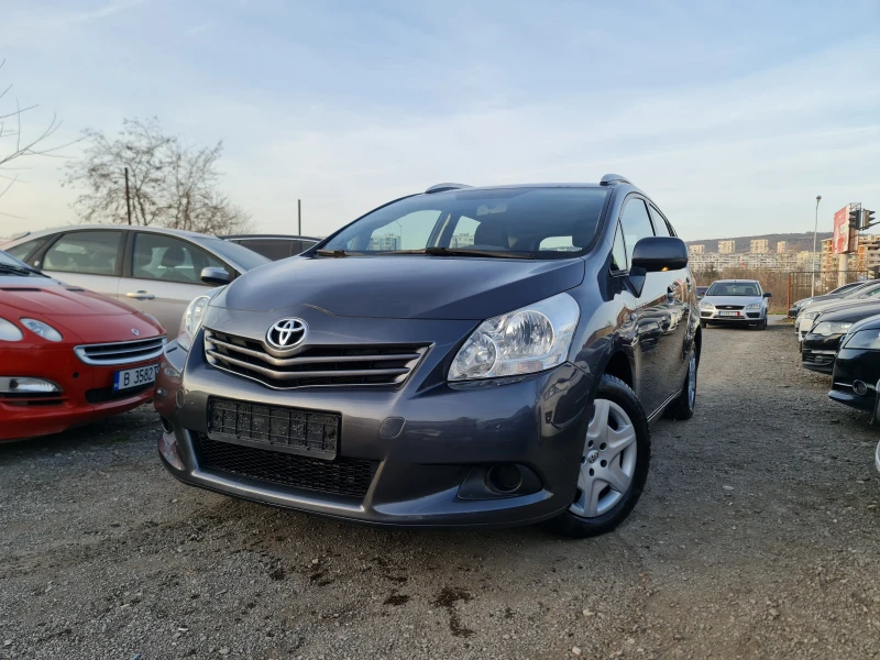 Toyota Verso КАТО ЧИСТО НОВА, снимка 1 - Автомобили и джипове - 48085888