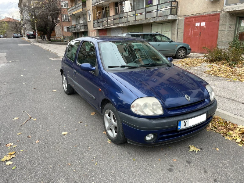 Renault Clio 1.2 16 V, снимка 1 - Автомобили и джипове - 48175477