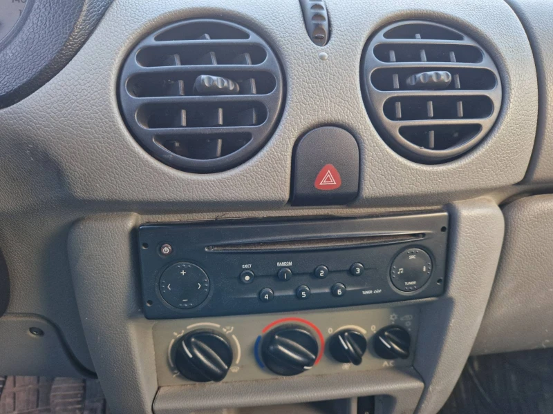 Renault Kangoo, снимка 11 - Автомобили и джипове - 48563796