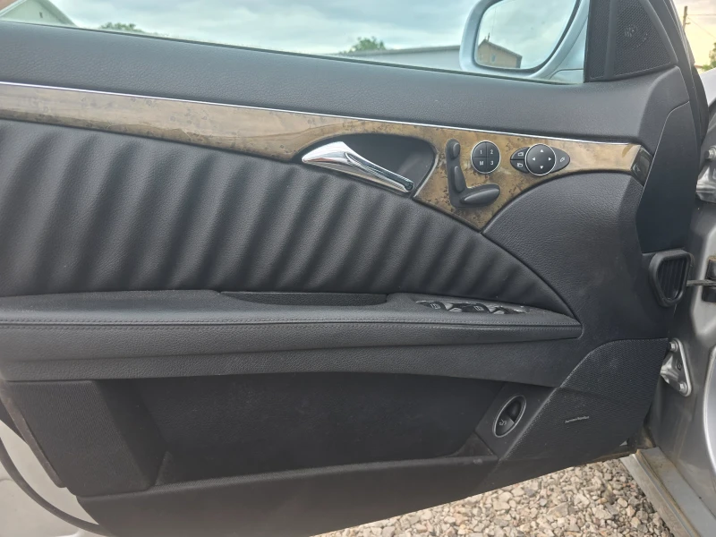 Mercedes-Benz E 500 4-MATIC FACELIFT, снимка 11 - Автомобили и джипове - 51352600