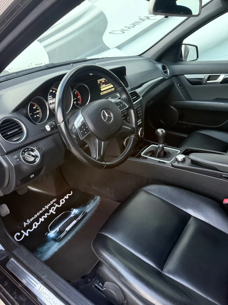 Mercedes-Benz C 220 220CDI, снимка 14 - Автомобили и джипове - 50924452
