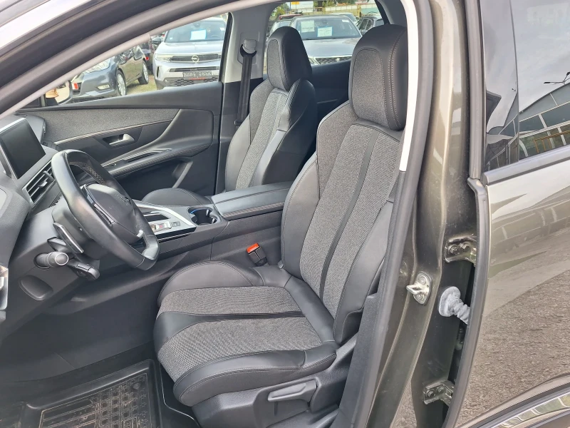 Peugeot 3008 GT LINE, снимка 9 - Автомобили и джипове - 51838757