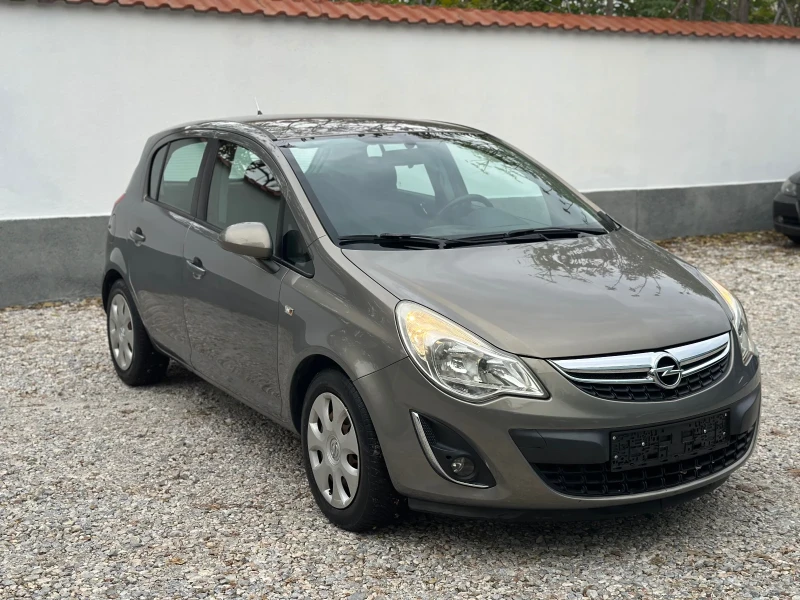Opel Corsa, снимка 3 - Автомобили и джипове - 52185296